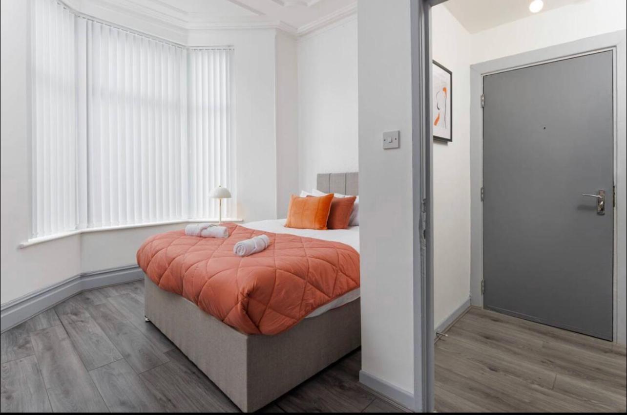 Residency Apartments Ливърпул Екстериор снимка